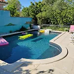 Appt Independant 4 5 Ou 6 Personnes Piscine Direct Gare Ou Aeroport Jardin Piscine Apartment Toulouse