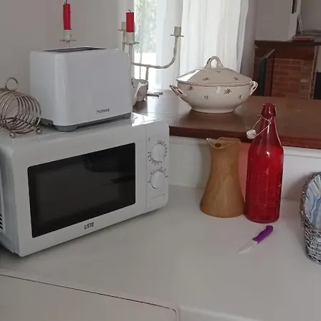 Indépendant. Deux Personnes, Clair Et Sympa. Appartement Toulouse