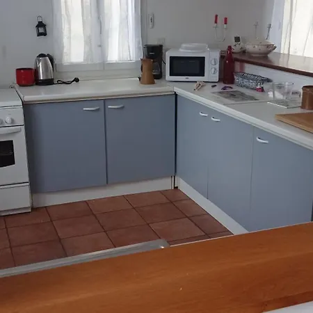 Appt Independant 4 5 Ou 6 Personnes Piscine Direct Gare Ou Aeroport Jardin Piscine 圖盧茲